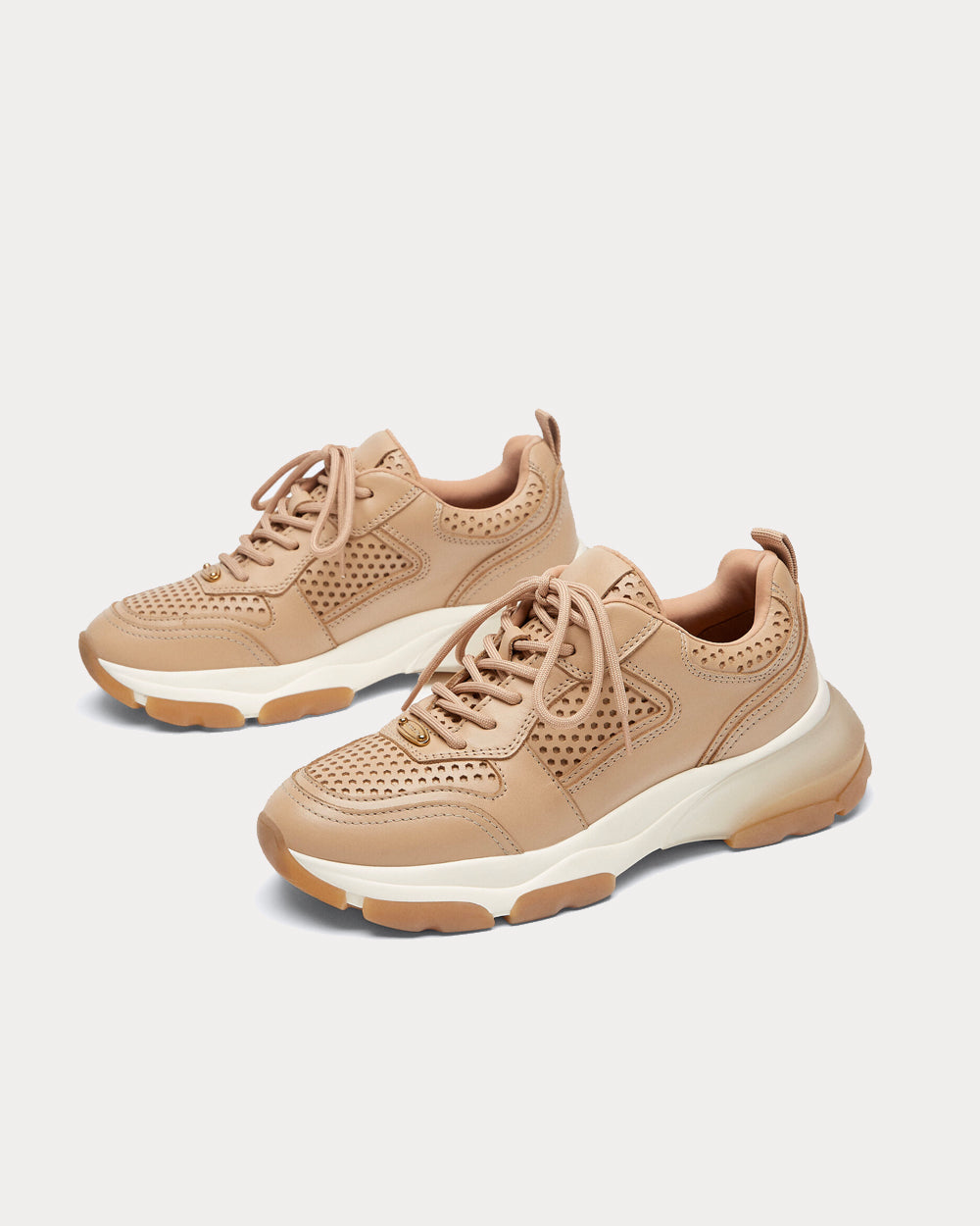 Uterqüe Die-cut Leather Camel Low Top Sneakers - 2