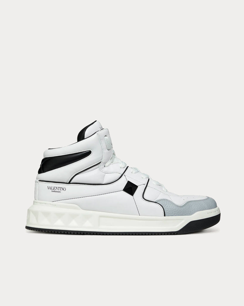 Valentino sneakers outlet white and black